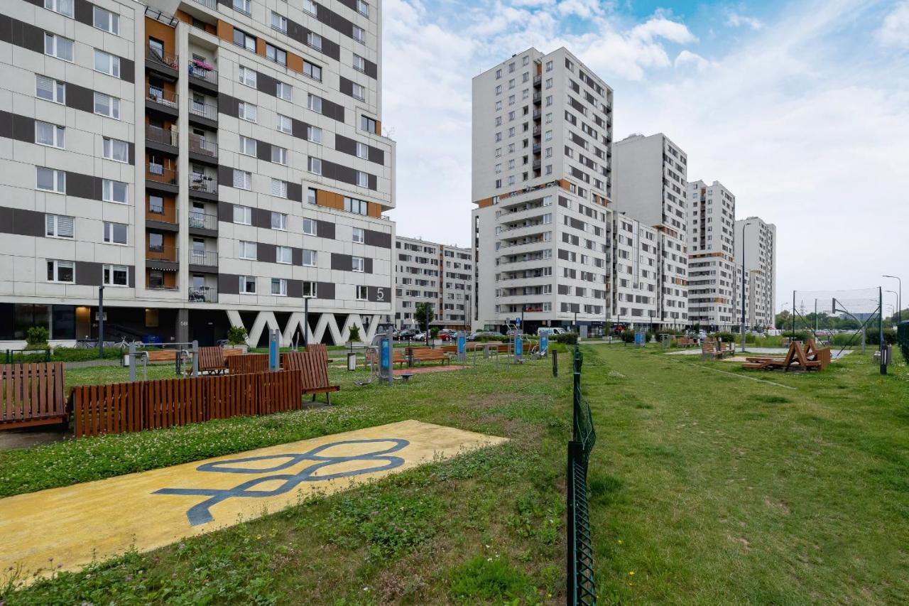 Osiedle Avia Harmonious Apartment With Balcony & Parking Cracow By Renters Prestige Krasków Εξωτερικό φωτογραφία